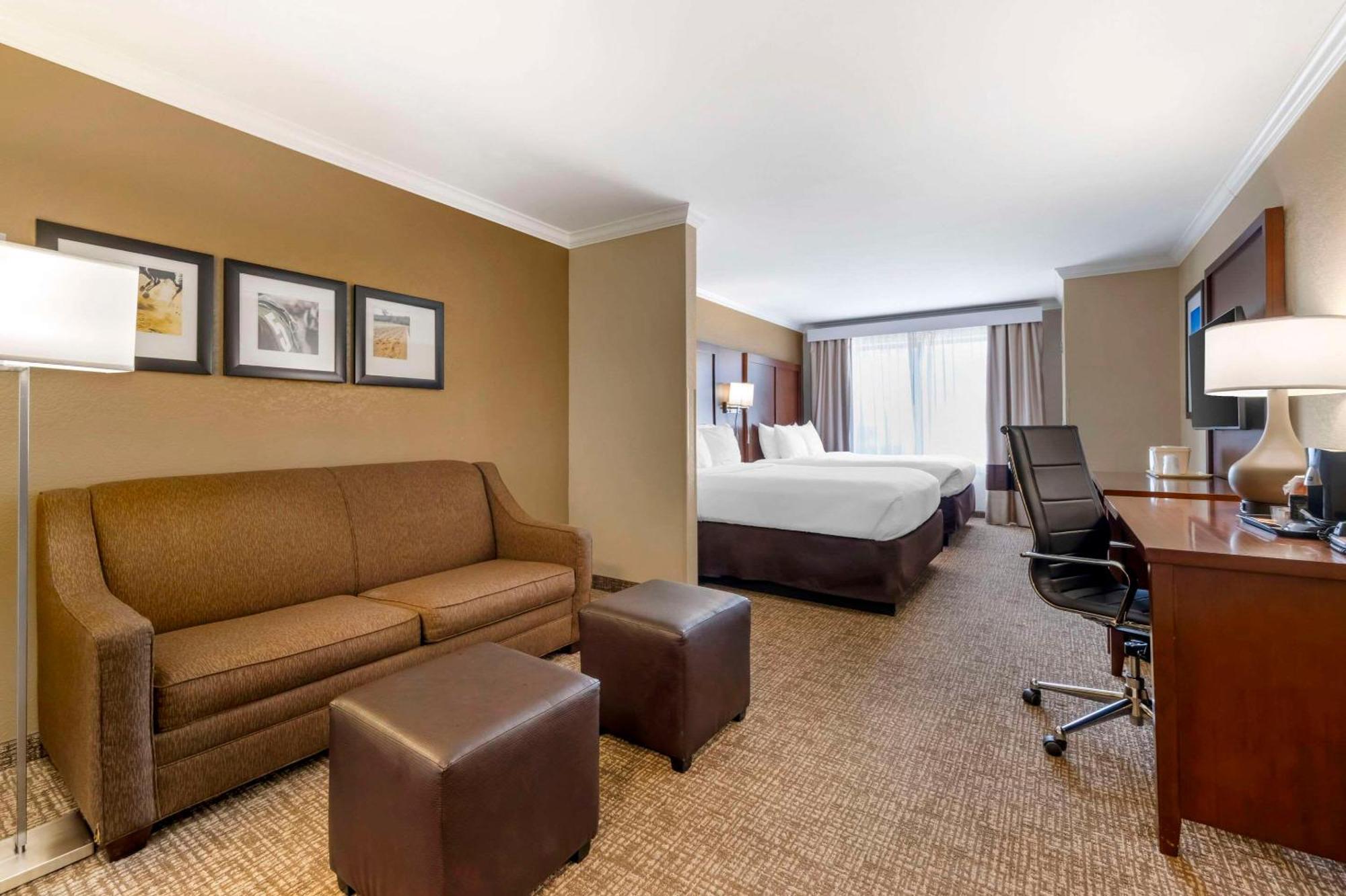 Comfort Suites Элизабеттаун Экстерьер фото